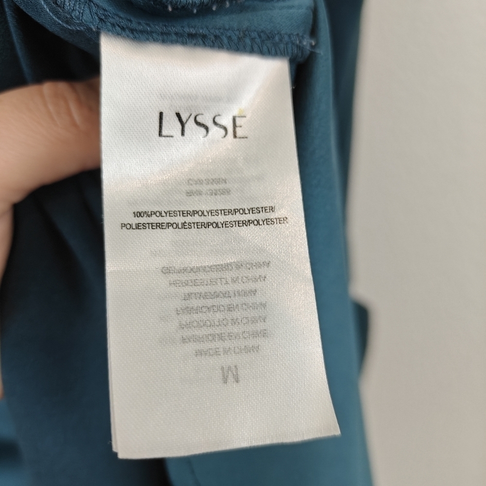 Lysse Kat Button Down Blouse Size Medium Women's Satin Button Up Shirt - Picture 15 of 15